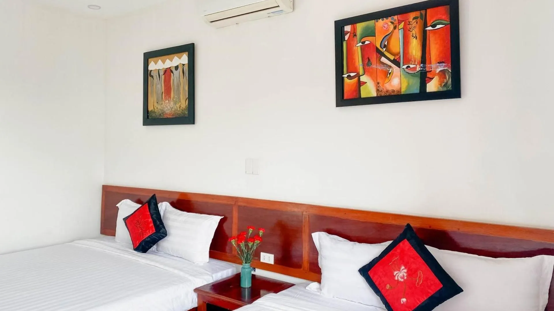 Nha Bong Villa Hoi An